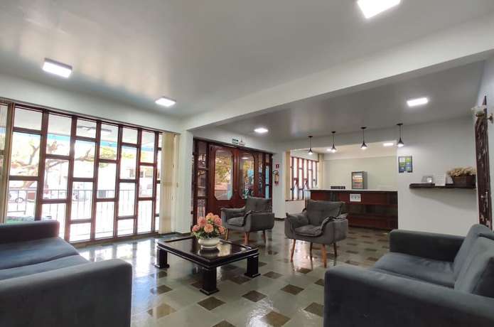 Imagen de los interiores del Hotel Lawrence. Foto 19