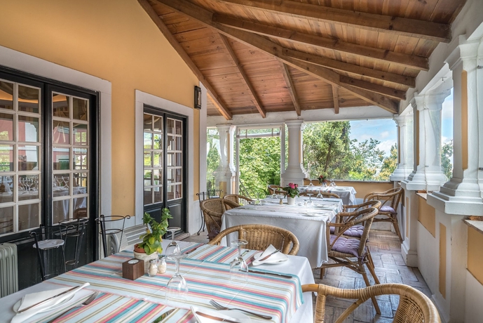 Imagen del bar/restaurante del Hotel Lawrence's. Foto 4