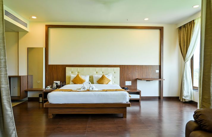 Imagen de la habitación del Hotel Laxmi Empire. Foto 10