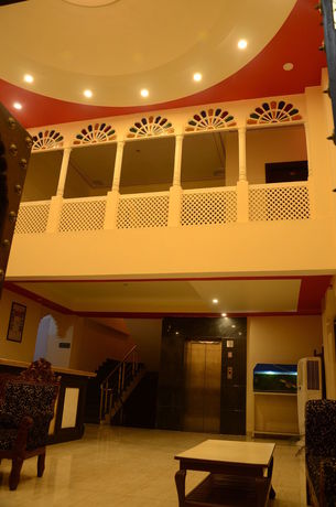 Imagen de la habitación del Hotel Laxmi Niwas. Foto 8