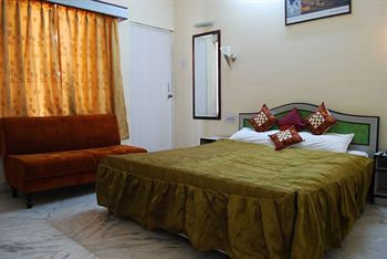 Imagen de la habitación del Hotel Laxmi Niwas. Foto 13