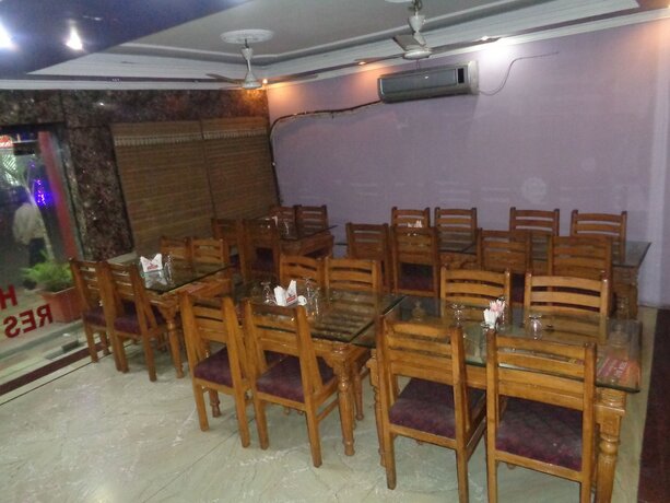 Imagen general del Hotel Laxmi Palace, Dehradun. Foto 4