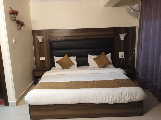 Imagen de la habitación del Hotel Laxmi Palace. Foto 2