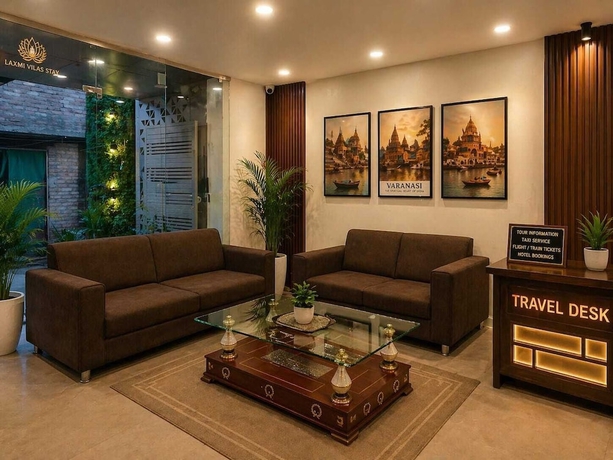 Imagen de los interiores del Hotel Laxmi Vilas. Foto 13