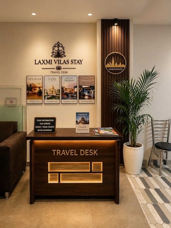 Imagen de los interiores del Hotel Laxmi Vilas. Foto 15