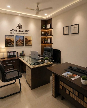 Imagen de los interiores del Hotel Laxmi Vilas. Foto 16