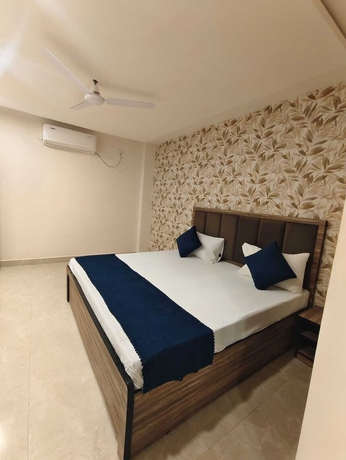 Imagen de la habitación del Hotel Laxmi Vilas. Foto 10