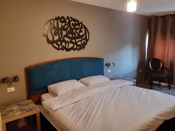 Imagen de la habitación del Hotel Layaali Amman. Foto 3