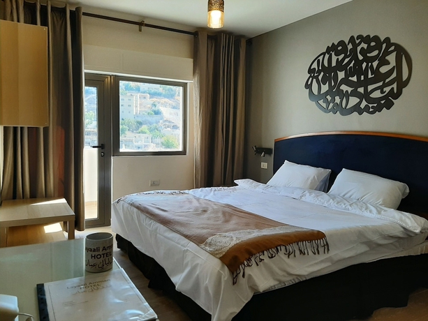 Imagen de la habitación del Hotel Layaali Amman. Foto 6