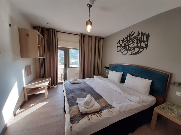 Imagen de la habitación del Hotel Layaali Amman. Foto 11