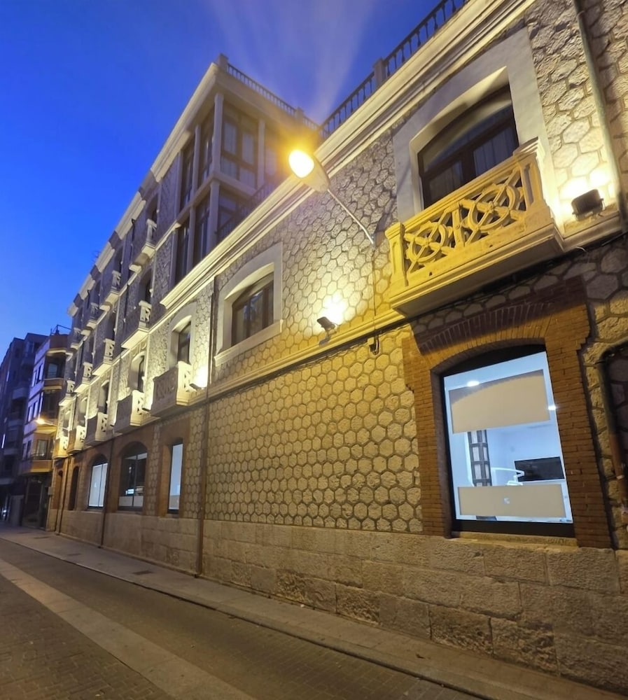 Imagen de los exteriores del Hotel Layana1925. Foto 3