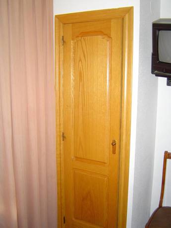 Imagen de la habitación del Hotel Lazaro, Calamocha. Foto 10