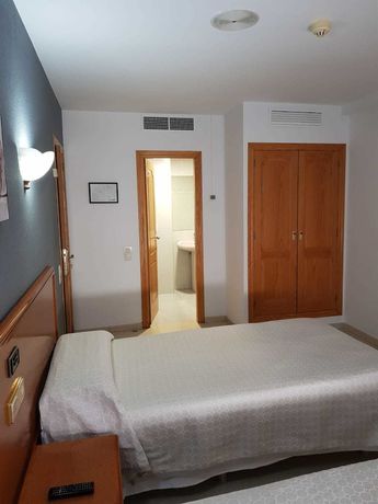 Imagen de la habitación del Hotel Lazaro, Calamocha. Foto 11