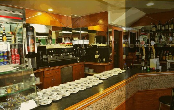 Imagen del bar/restaurante del Hotel Lazaro, Calamocha. Foto 2