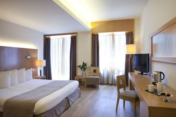 Imagen de la habitación del Hotel Lazart Hotel, Trademark Collection by Wyndham. Foto 8