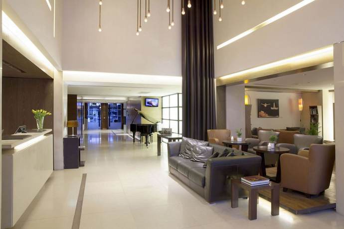 Imagen de los interiores del Hotel Lazart Hotel, Trademark Collection by Wyndham. Foto 18