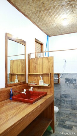 Imagen general del Hotel Lazi Beach Club. Foto 2