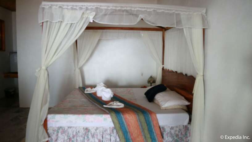 Imagen general del Hotel Lazi Beach Club. Foto 12