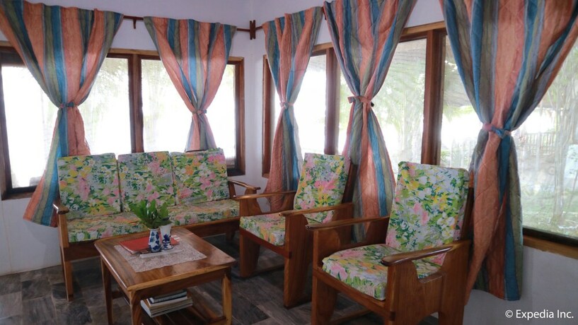 Imagen de la habitación del Hotel Lazi Beach Club. Foto 19