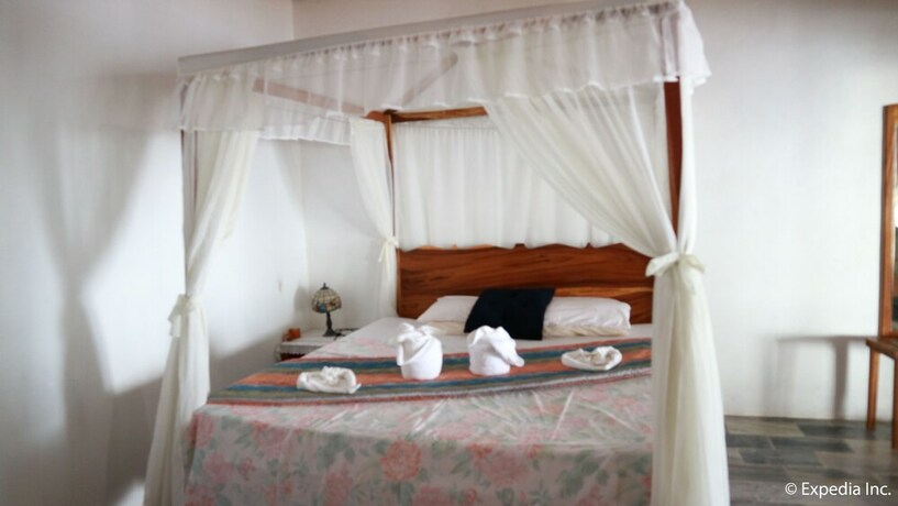Imagen de la habitación del Hotel Lazi Beach Club. Foto 22
