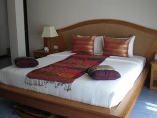 Imagen de la habitación del Hotel Lazi Beach Resort. Foto 3