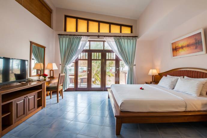 Imagen de la habitación del Hotel Lazi Beach Resort and Spa. Foto 3