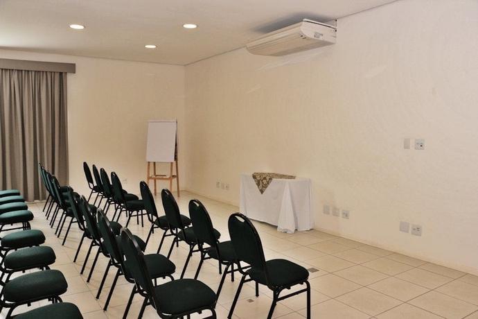 Imagen de los interiores del Hotel Lazuli. Foto 17