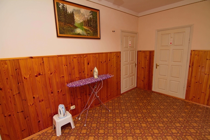 Imagen de la habitación del Hotel Lazur Guest House. Foto 6