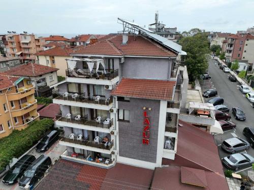 Imagen general del Hotel Lazur, Kiten. Foto 13
