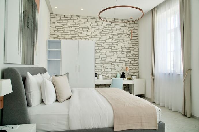 Imagen general del Hotel Lazure and Marina. Foto 8