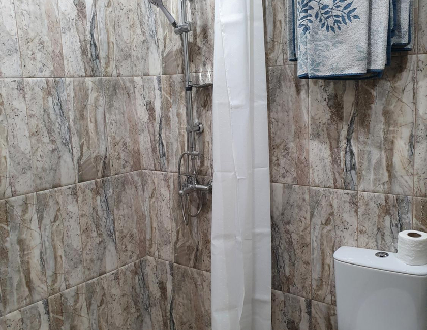 Imagen general del Hotel Lazuren Briag. Foto 2