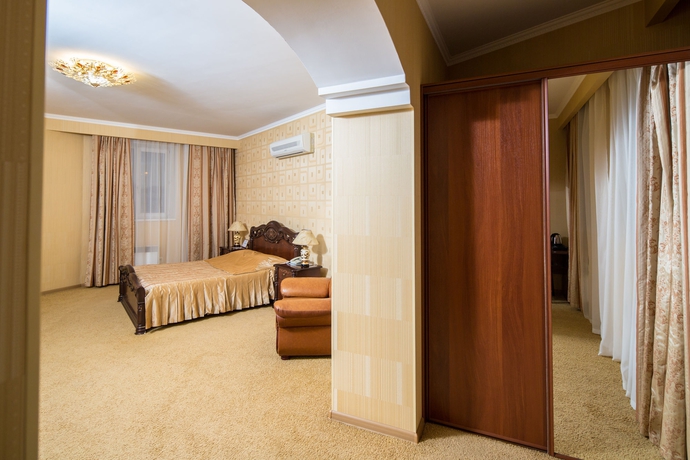 Imagen de la habitación del Hotel Lazurny Bereg, Irkutsk. Foto 6