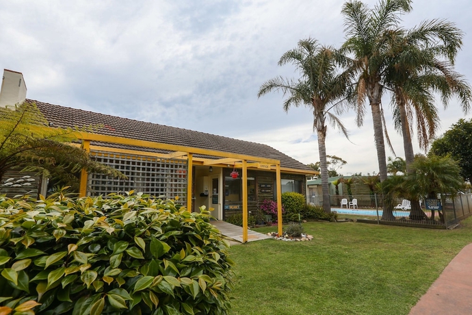 Imagen de los interiores del Hotel Lazy Acre Log Cabins. Foto 19