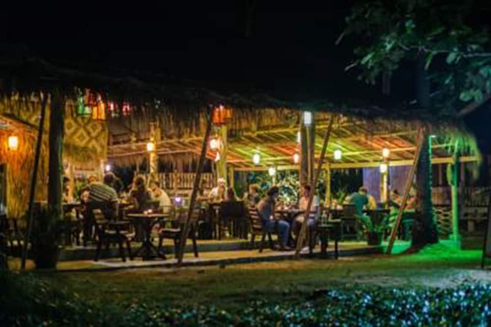 Imagen del bar/restaurante del Hotel Lazy Days Bungalows. Foto 2