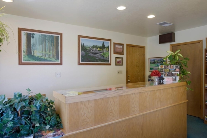 Imagen de los interiores del Hotel Lazy J Ranch Motel. Foto 12
