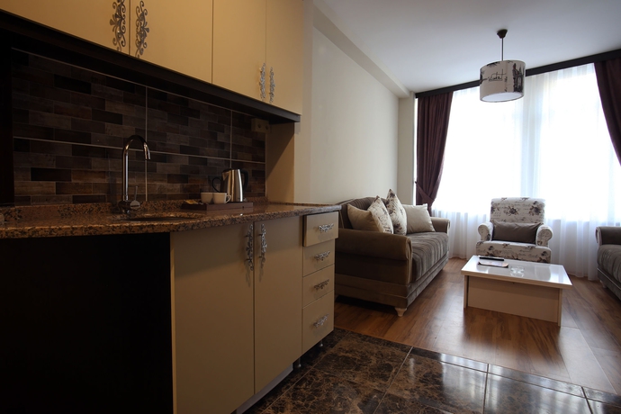 Imagen de la habitación del Hotel Lazz City. Foto 3