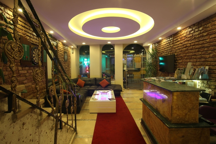 Imagen de los interiores del Hotel Lazz City. Foto 10