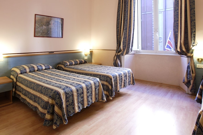 Imagen de la habitación del Hotel Lazzari. Foto 18