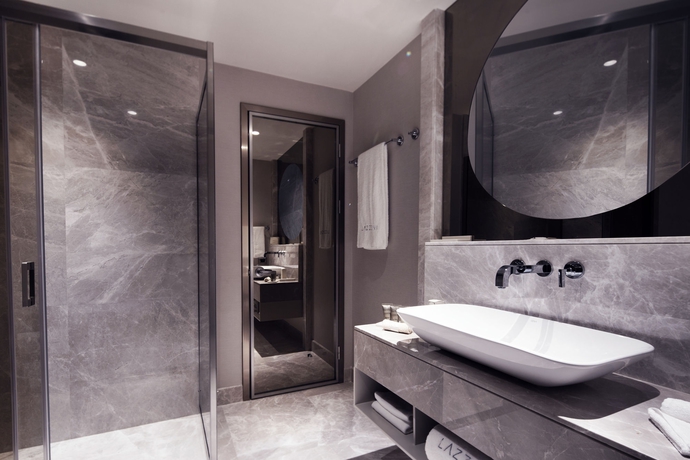 Imagen de la habitación del Hotel Lazzoni. Foto 10