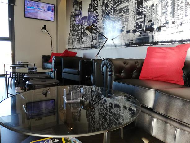 Imagen de los interiores del Hotel Lb Lebrija. Foto 11