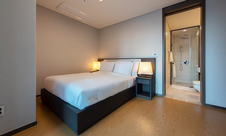 Imagen de la habitación del Hotel Lct Residence. Foto 17