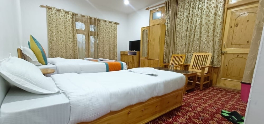 Imagen de la habitación del Hotel Ldumra Oasis. Foto 7