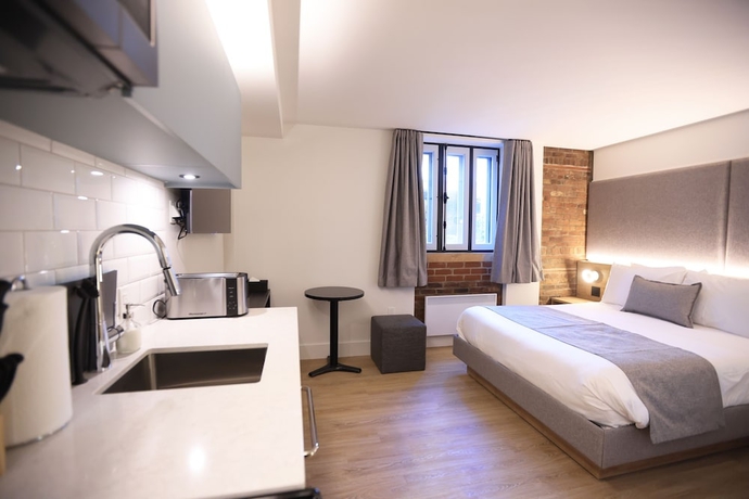 Imagen de la habitación del Hotel Le 31 Mcmahon. Foto 9