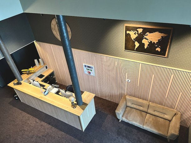 Imagen de los interiores del Hotel Le 830. Foto 17