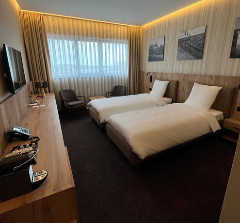 Imagen de la habitación del Hotel Le 830. Foto 9