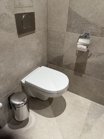 Imagen de la habitación del Hotel Le 830. Foto 12