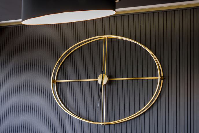 Imagen del bar/restaurante del Hotel Le 830. Foto 7