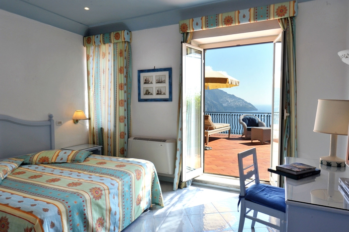 Imagen de la habitación del Hotel Le Agavi. Foto 7