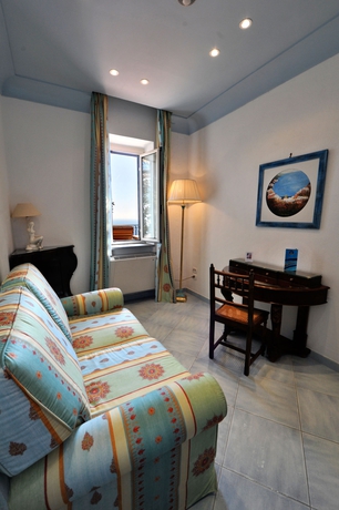 Imagen de los interiores del Hotel Le Agavi. Foto 13