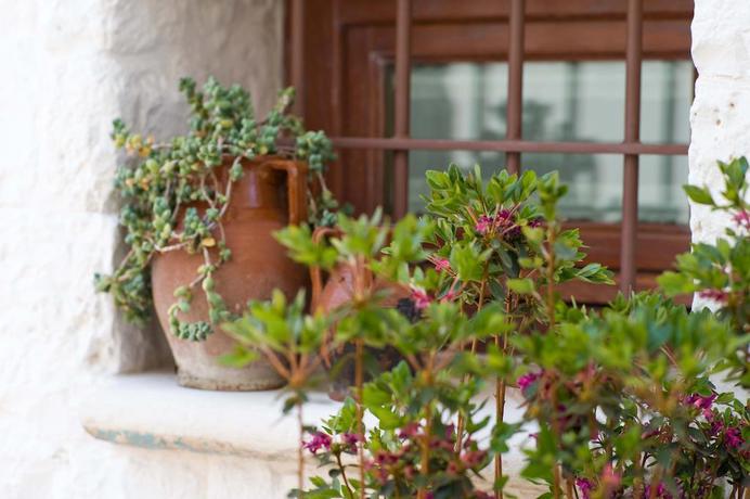 Imagen general del Hotel Le Alcove Luxury Nei Trulli. Foto 6